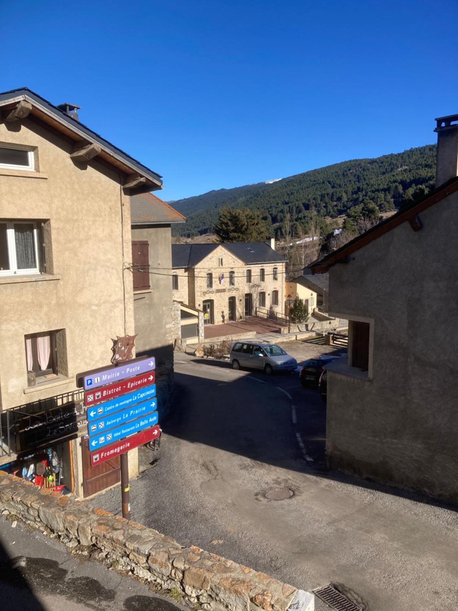 Maison Boutxy Le Clos Des Ours Matemale Esterno foto